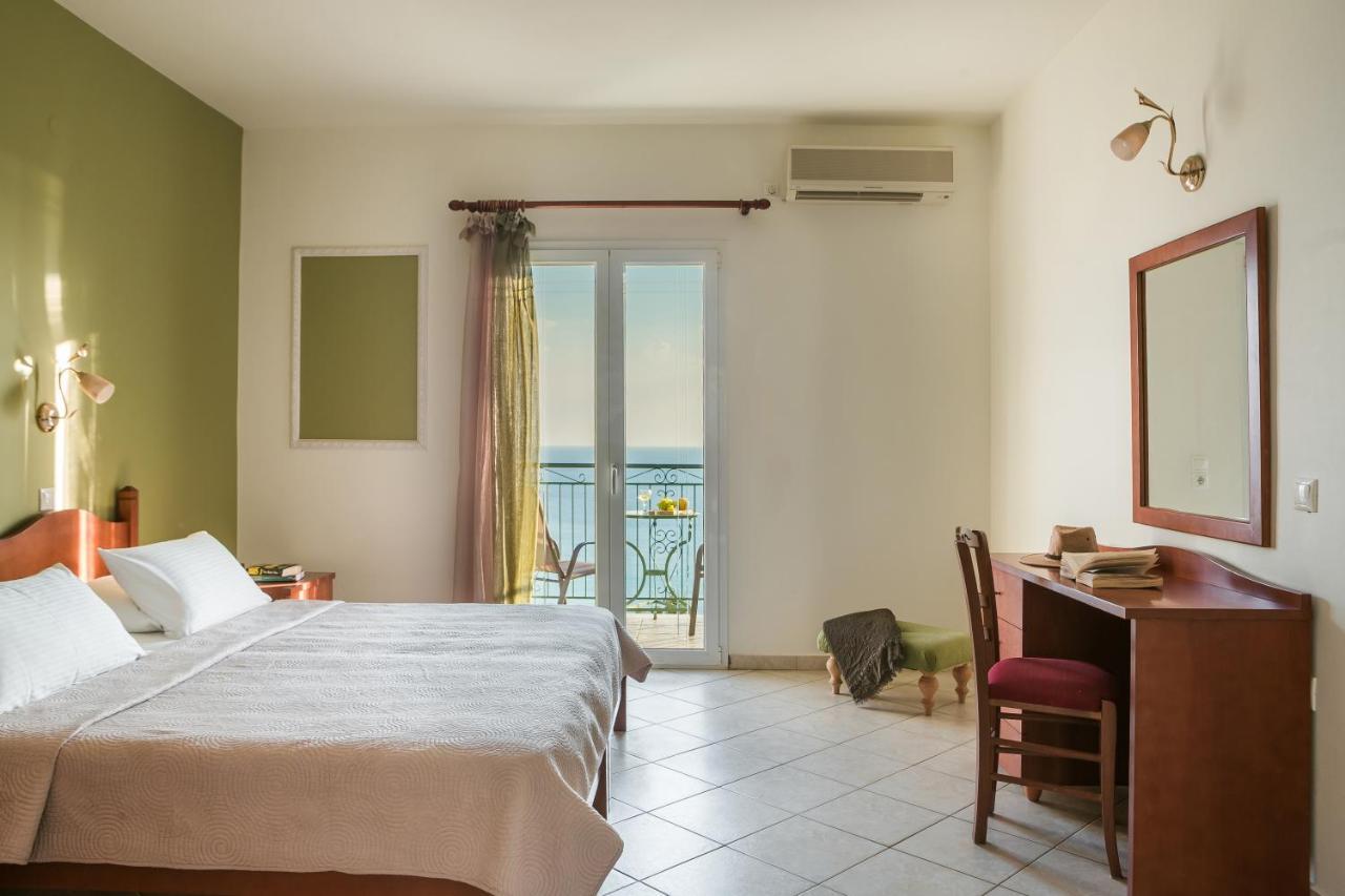 Eagle'S Nest Apartment ลูร์ดฮาตา ภายนอก รูปภาพ