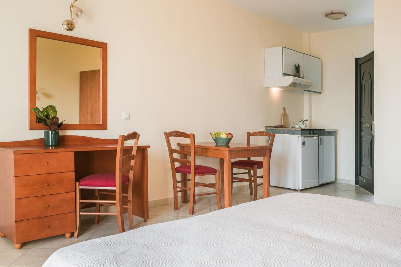 Eagle'S Nest Apartment ลูร์ดฮาตา ภายนอก รูปภาพ